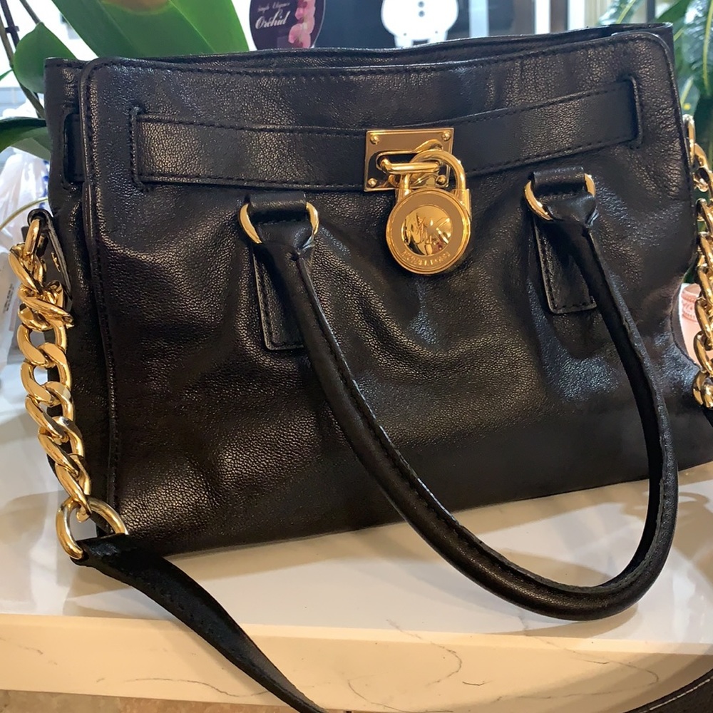 Michael Kors - Picture 2 of 9